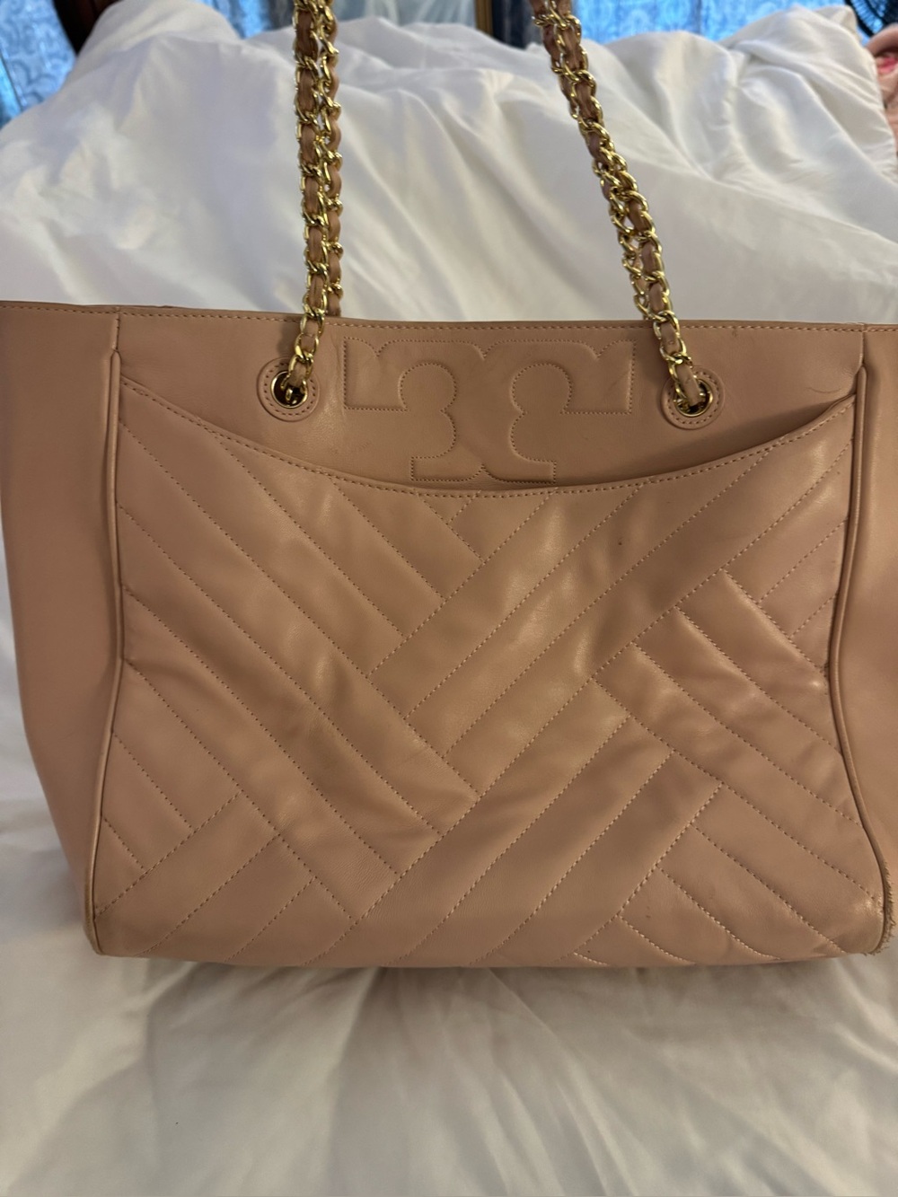Tory Burch Quilted Chevron Leather Tote in Blush